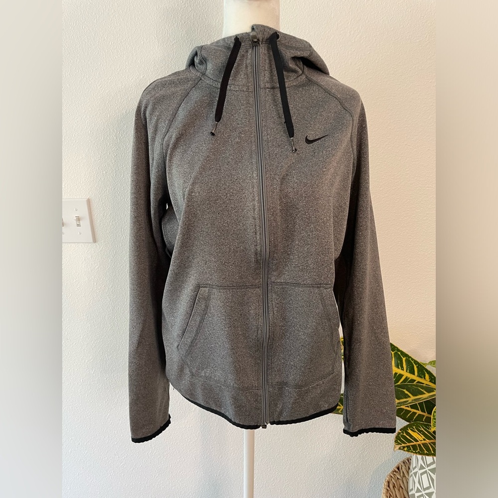 Nike Athletic Dark Grey Dry Fit Sweatshirt Size Small
